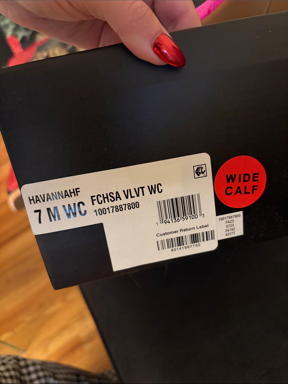 NIB Bright pink velvet wide calf boots 7W INC - Picture 3 of 4